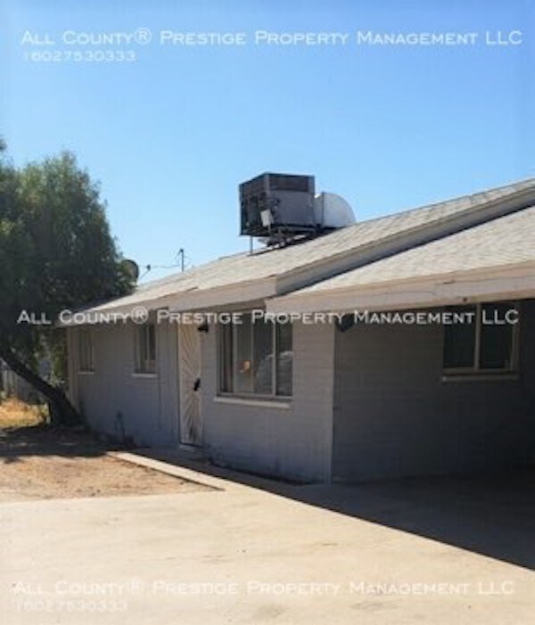 Foto del edificio - 1821 N 51st St