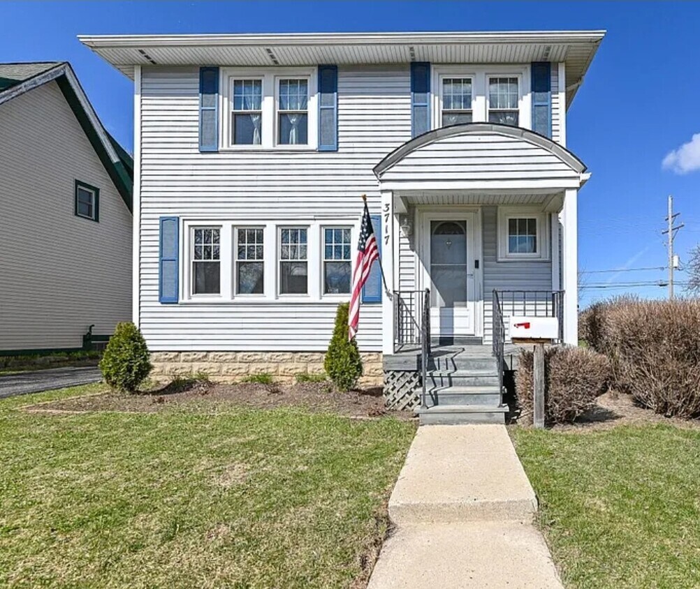Foto principal - 3717 S 56th St