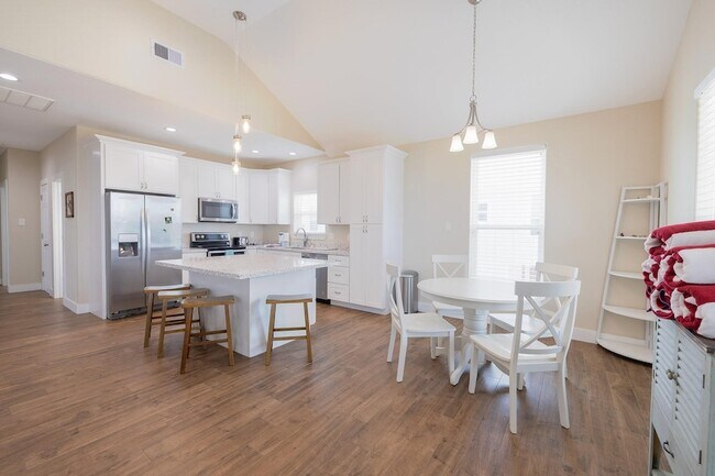Building Photo - 4129 Fort Bend Dr