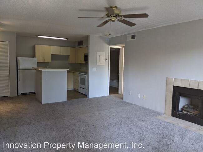 Building Photo - 1 br, 1 bath House - 300 Lakepoint Dr, #204