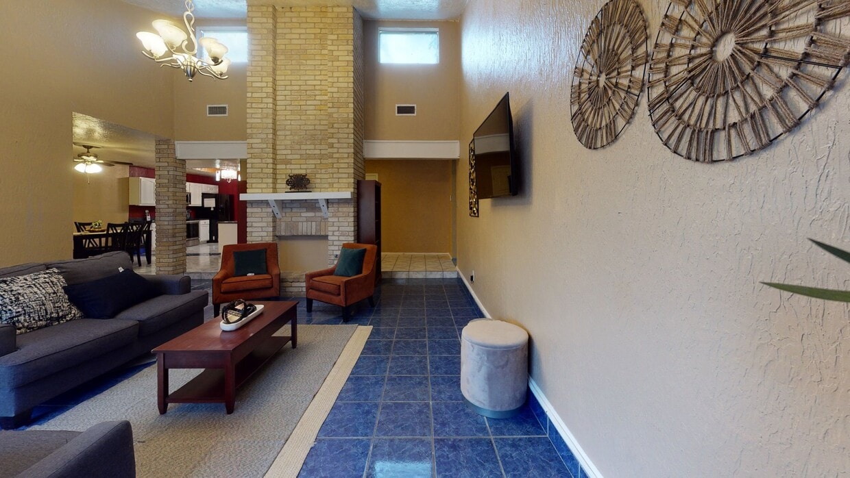 Photo - 1011 Bay Horse Dr House