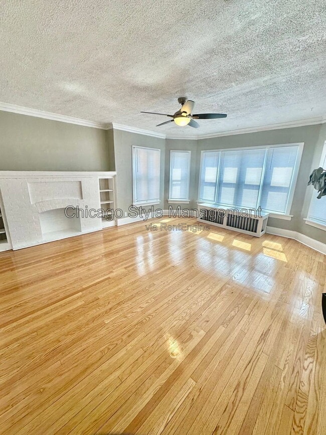 Building Photo - 7721 S Hermitage Ave