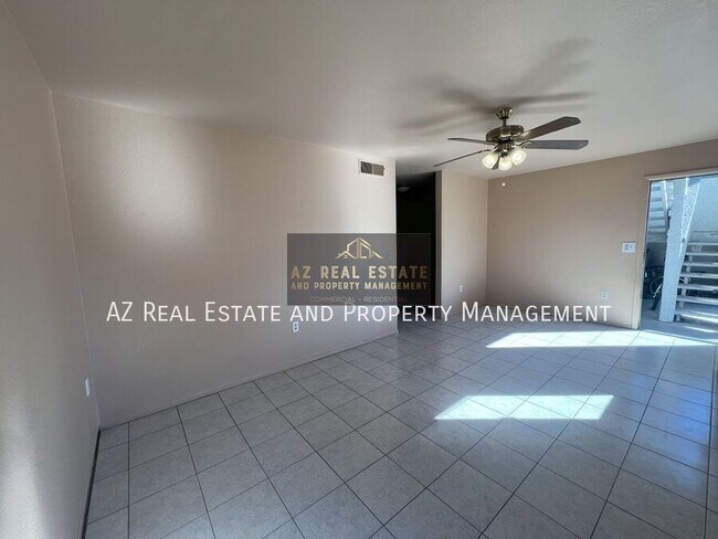 Foto del edificio - 3128 E Cicero St