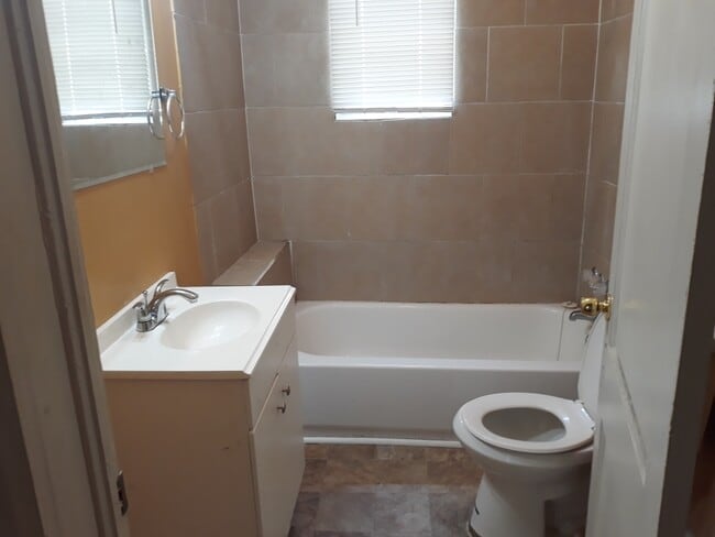 Bathroom - 7128 4th Ave S