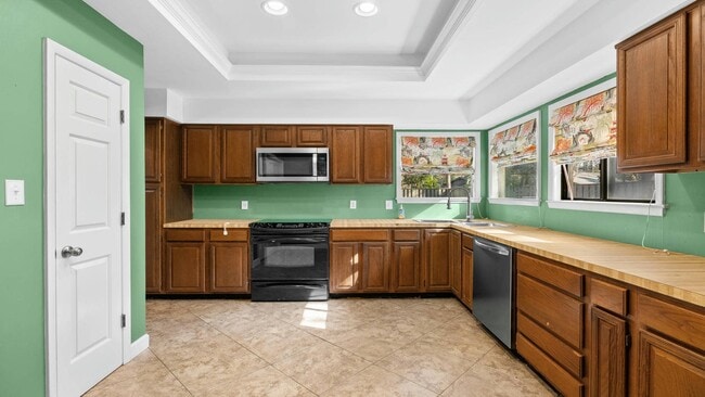 Foto del edificio - 904 Dogwood Ct