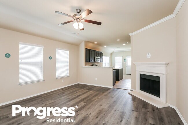 Building Photo - 517 Pawnee St