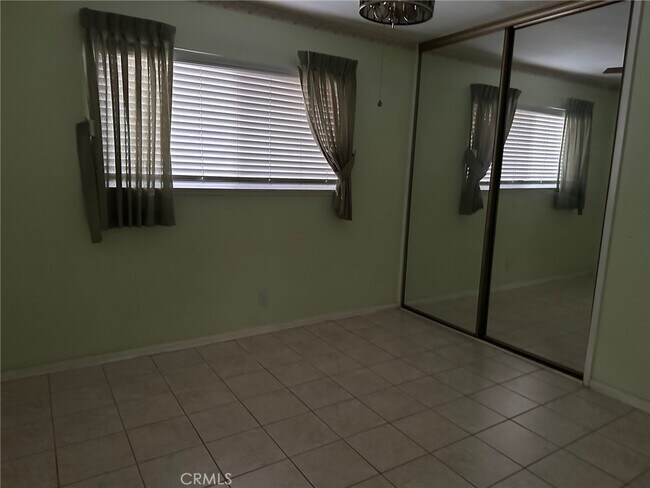 Foto del edificio - 1402 Anders Ave