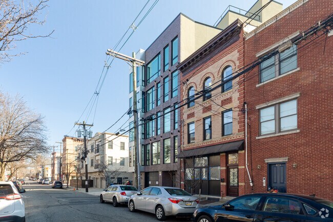 Foto del edificio - 367 3rd St