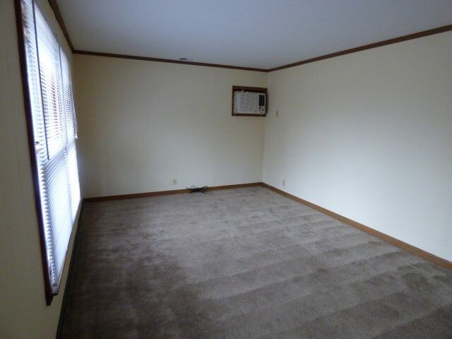 Building Photo - 409 Hale Ave