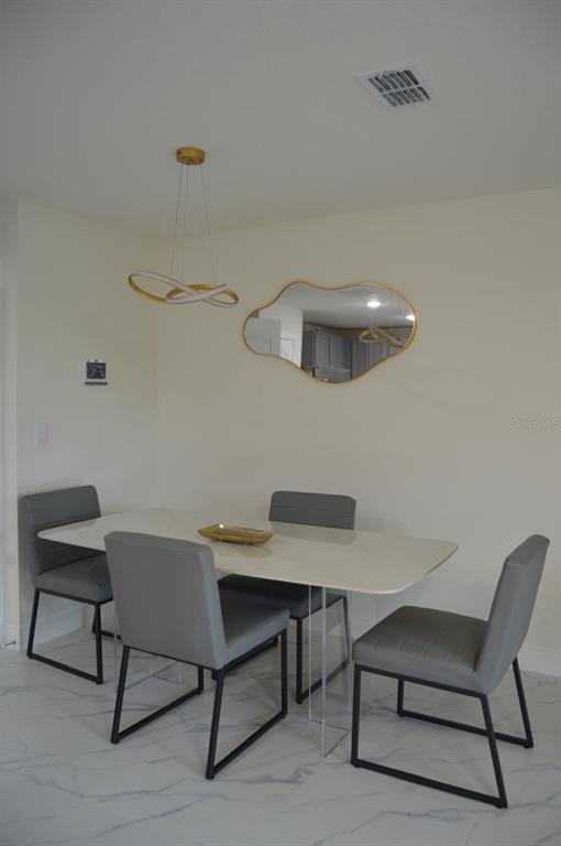 Foto del edificio - 4148 Malawi Trl