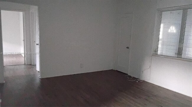 Foto del edificio - 1914 Adams St