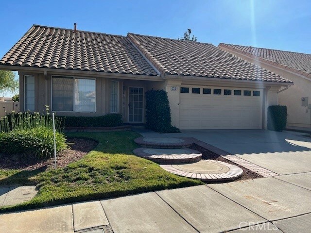 Foto principal - 991 Riviera Ave