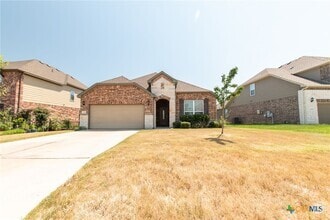 Building Photo - 846 Olive Ln
