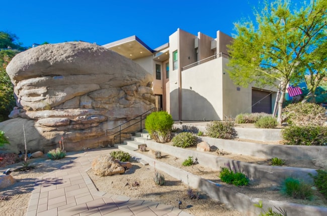 Foto del edificio - 28548 Meadow Glen Way W