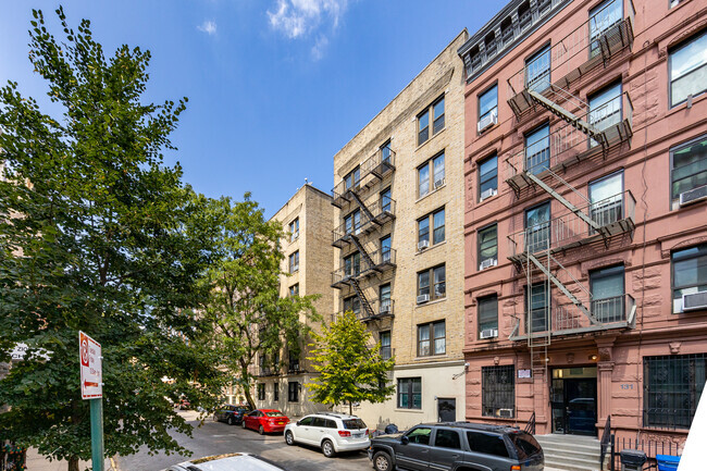 137 W 137th St, New York, NY 10030 - Apartments In New York, NY ...