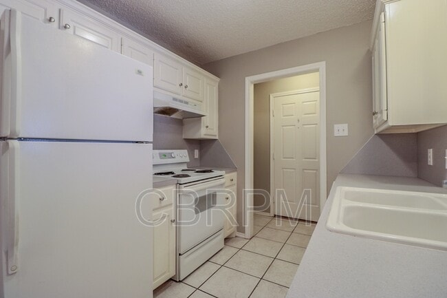 Building Photo - 2407 87th