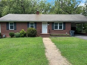 Building Photo - 437 Norvell St