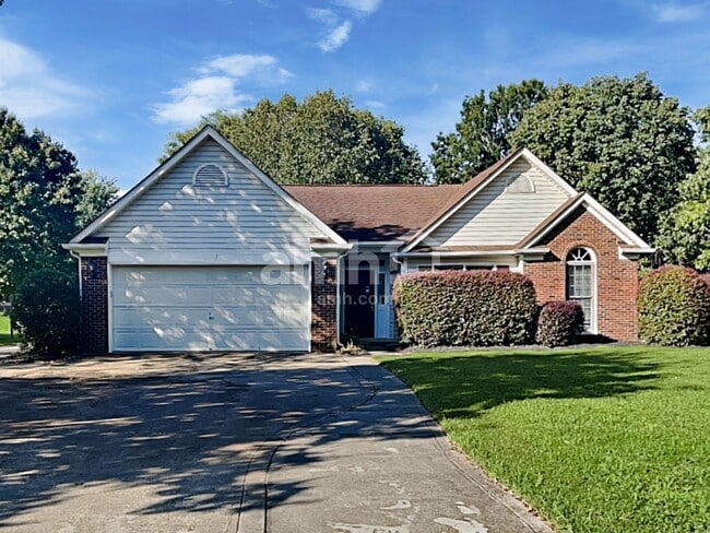 Building Photo - 12916 Silbury Ln