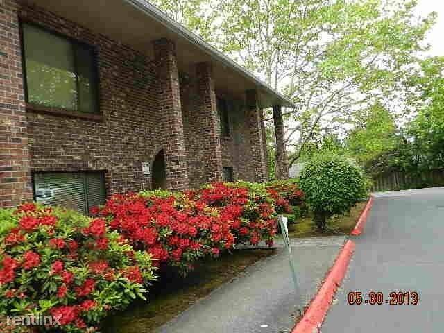 Building Photo - 5660 SW 180th Ave