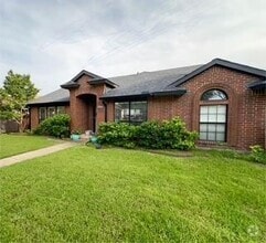 Building Photo - 4633 Archer Dr