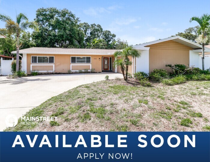 9792 Commodore Dr, Seminole, FL 33776 House Rental in Seminole, FL