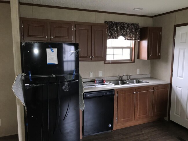 Foto del edificio - 21727 Woodburn Rd
