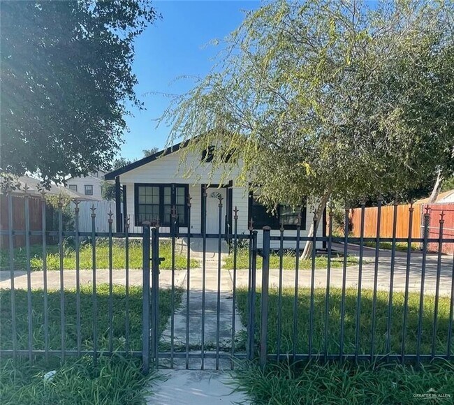 Foto del edificio - 313 N 17th St