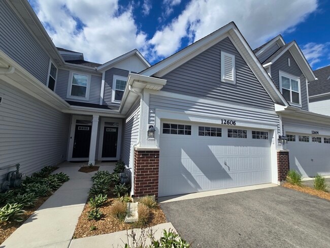 Building Photo - 12606 S Talbot Cir