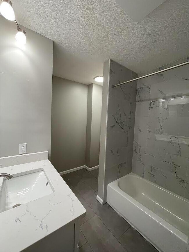 Foto del edificio - 5980 Covington Terrace