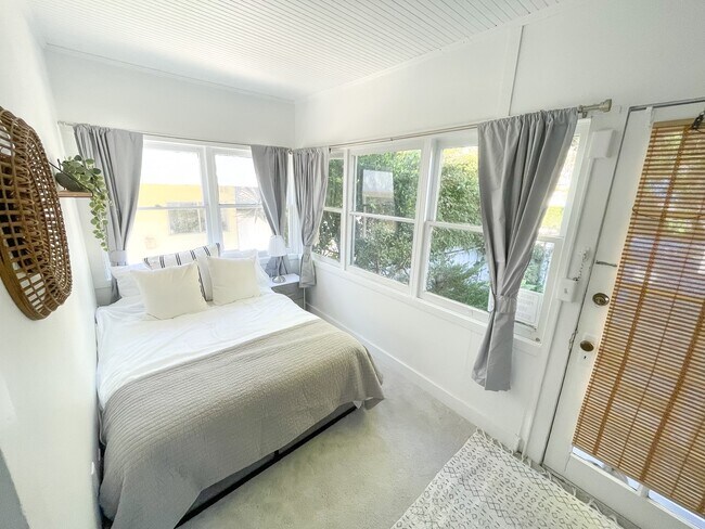 Foto del edificio - 2102 6th St