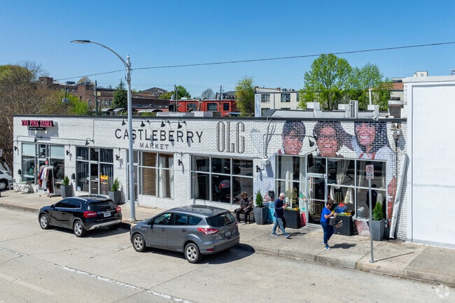 Grab brunch from Old Lady Gang just outside of Castleberry Hill.