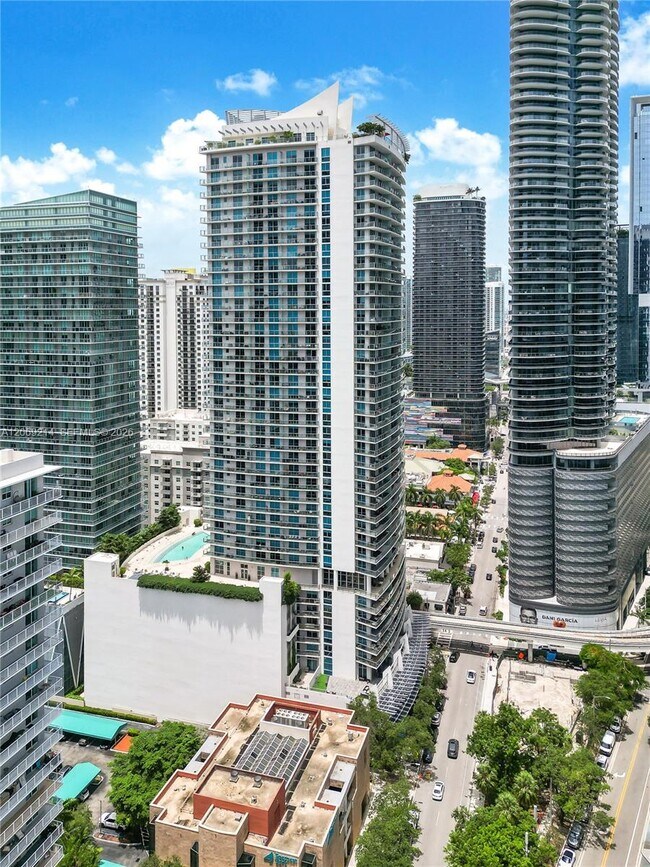 Foto del edificio - 1100 S Miami Ave