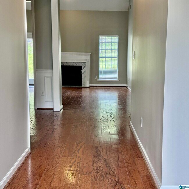 Foto del edificio - 821 Savannah Ln