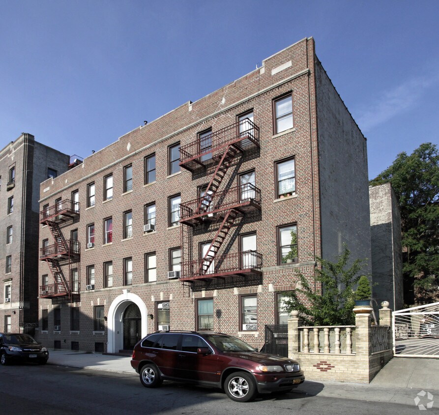 Foto del edificio - 266 E 21st St