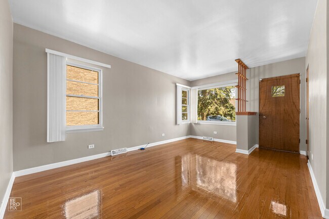 Foto del edificio - 874 Fairfield Ave