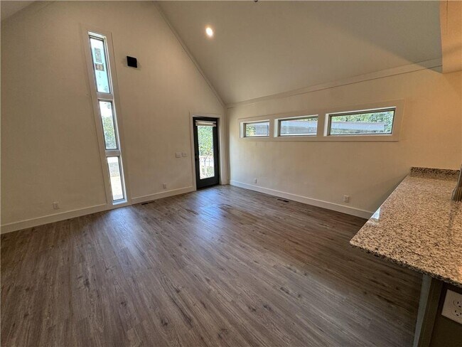 Foto del edificio - 1111 S Ray Ave