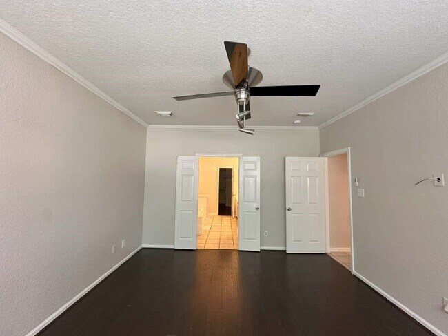 Foto del edificio - 7203 Welshwood Ln