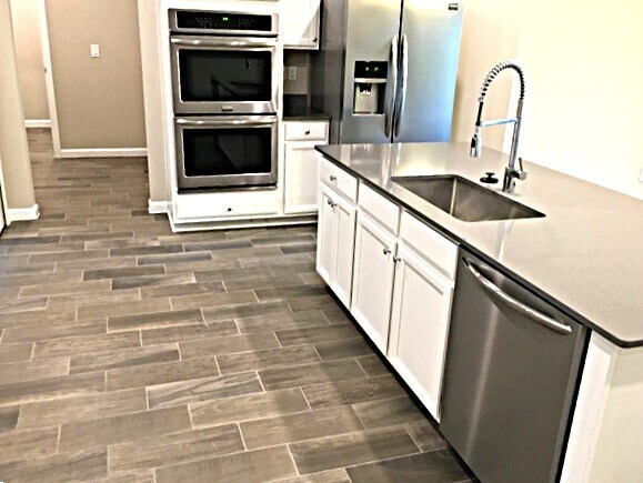 Foto del edificio - 144 Athens Dr