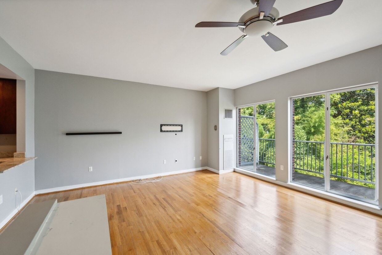 Primary Photo - Charming 2-Level Townhome in the Heart of ...