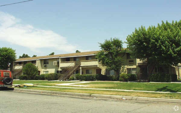 Building Photo - 9339 Olive St