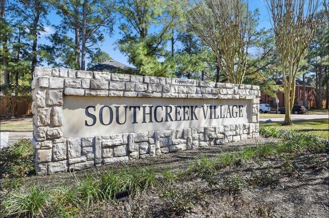 Foto del edificio - 16906 Scenic Lakes Way
