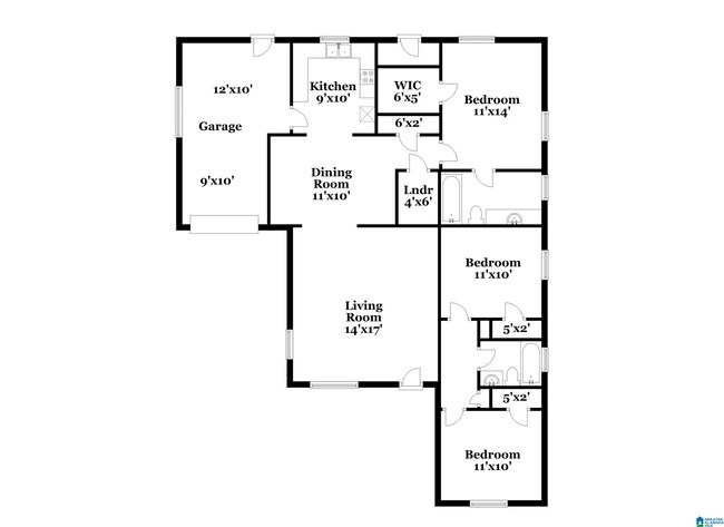 Foto del edificio - 530 Briar Ridge Cir