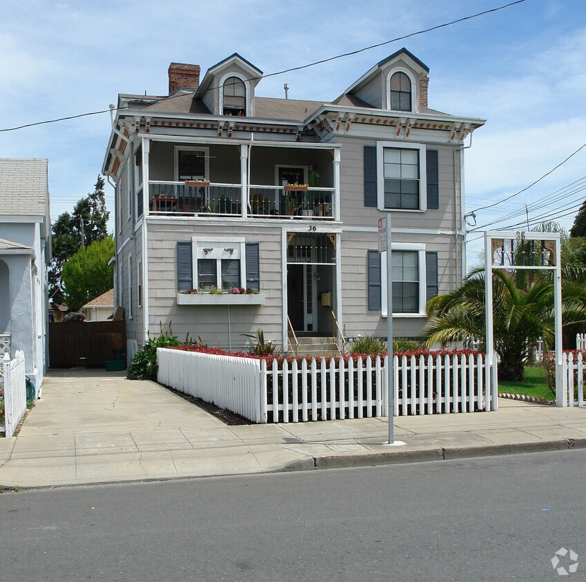 Foto principal - 36-38 N Claremont St