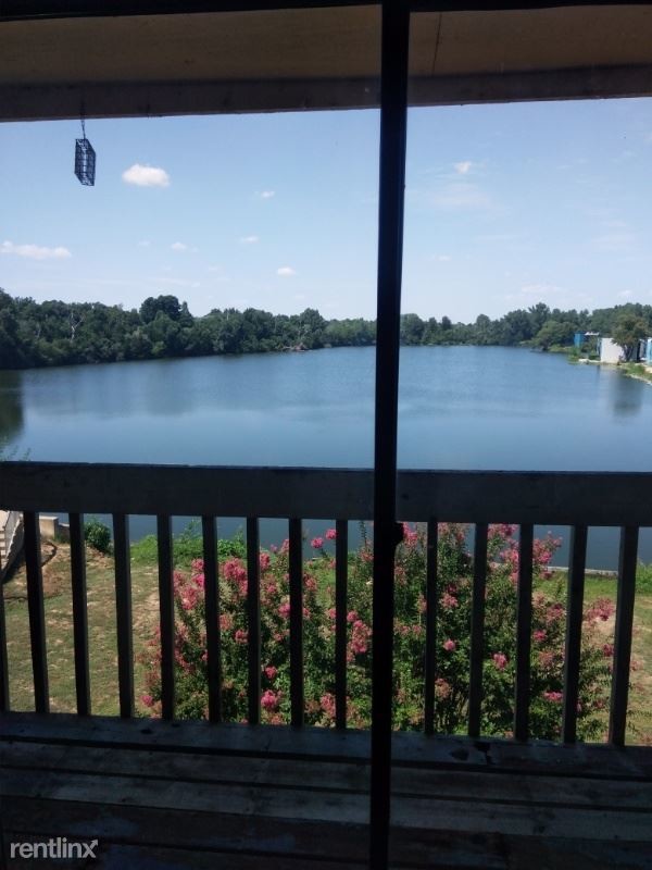 Foto del edificio - 2 br, 2 bath Apartment - 5561 NW 50th St