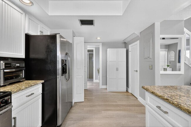 Foto del edificio - 503 Andover Ct