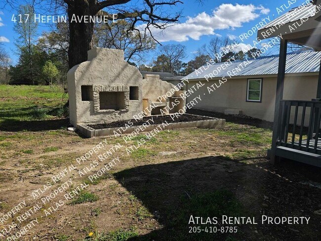 Building Photo - 417 Heflin Avenue E Forestdale, AL 35214