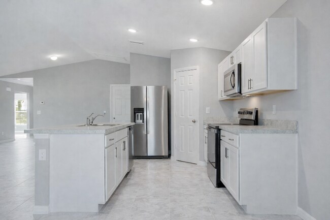 Foto del edificio - 2925 NE 4th Pl