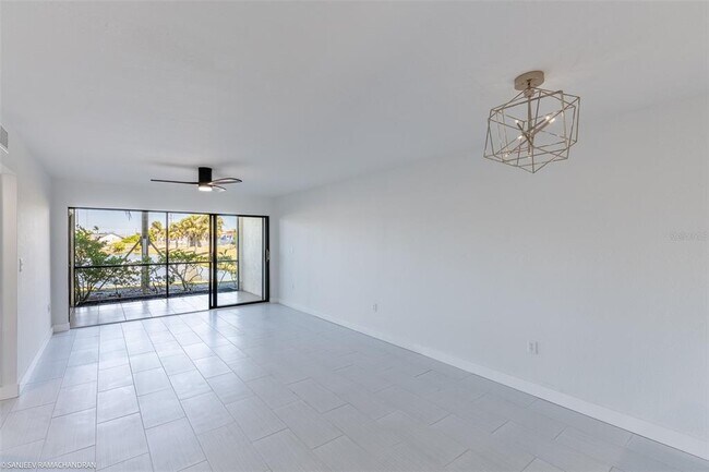 Foto del edificio - 2275 S McCall Rd