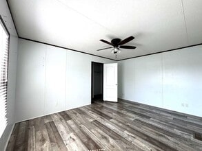 Building Photo - 16206 Wood Dr