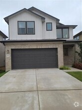 Building Photo - 9002 Moonstone Dr